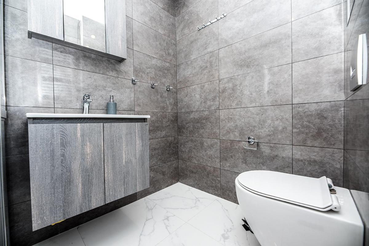 Central Luxury Apartment Thessaloniki Exterior photo